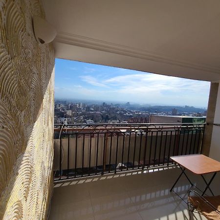Appartement Flat With Balcony On Cascade à Erévan Extérieur photo